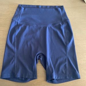 Katy Hearn Stori Opposition Fitted 6 inch Short in Midnight